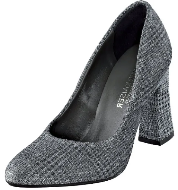 Eleganter silber schimmernder Pumps von Peter Kaiser
