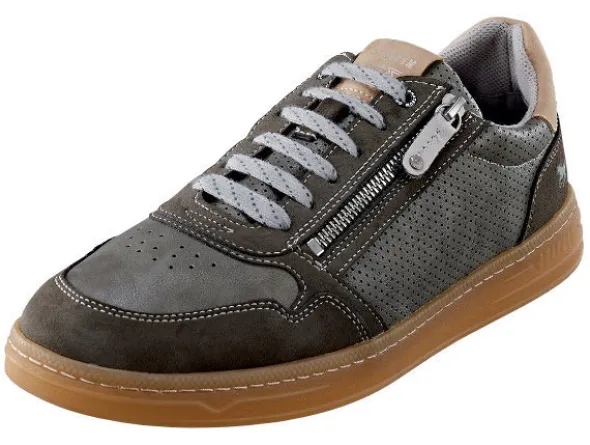 Sneaker mit Lochung von Mustang