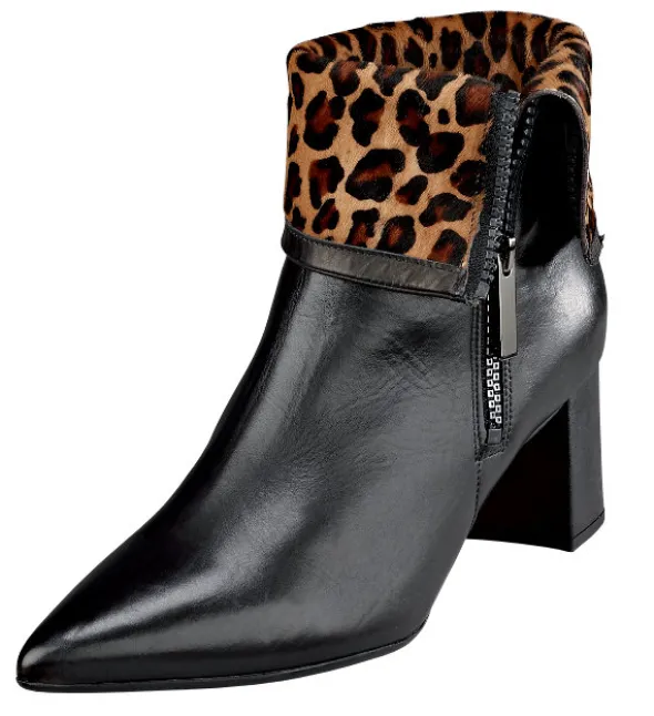 Stiefelette mit umklappbarem Schaft in Leomusterung von Peter Kaiser